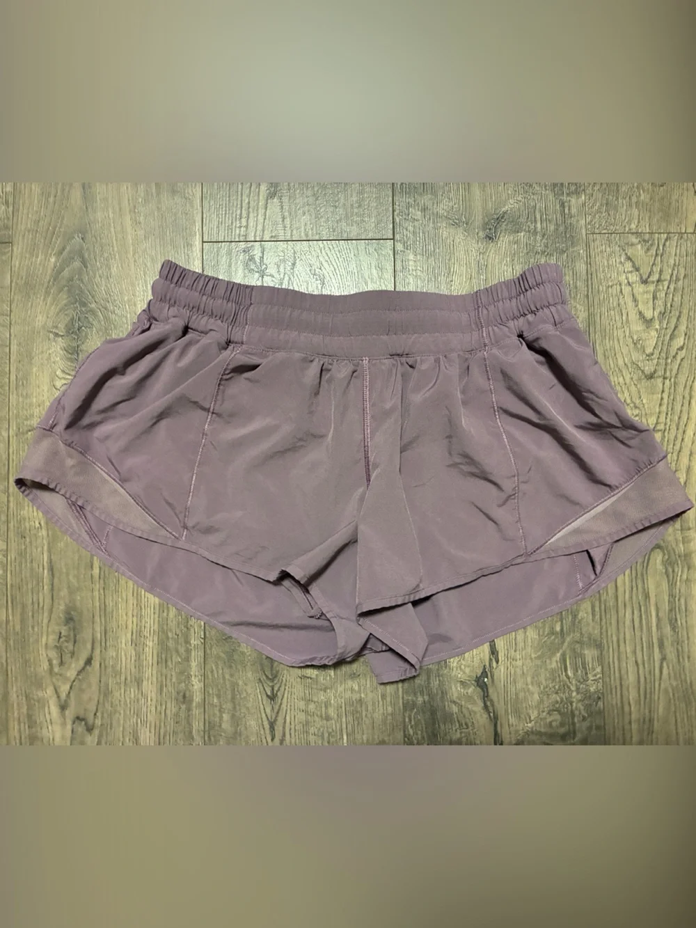 Lululemon Hotty Hot Short II *2.5